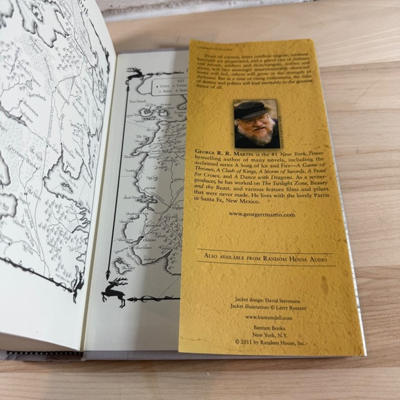 "A Dance with Dragons" George R.R. Martin Hardcover EUC - Picture 5 of 12